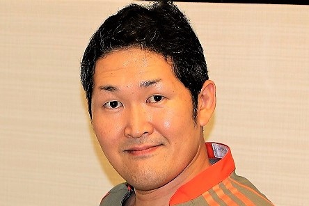 西宮市出身のすがぬま整形外科クリニック院長の写真